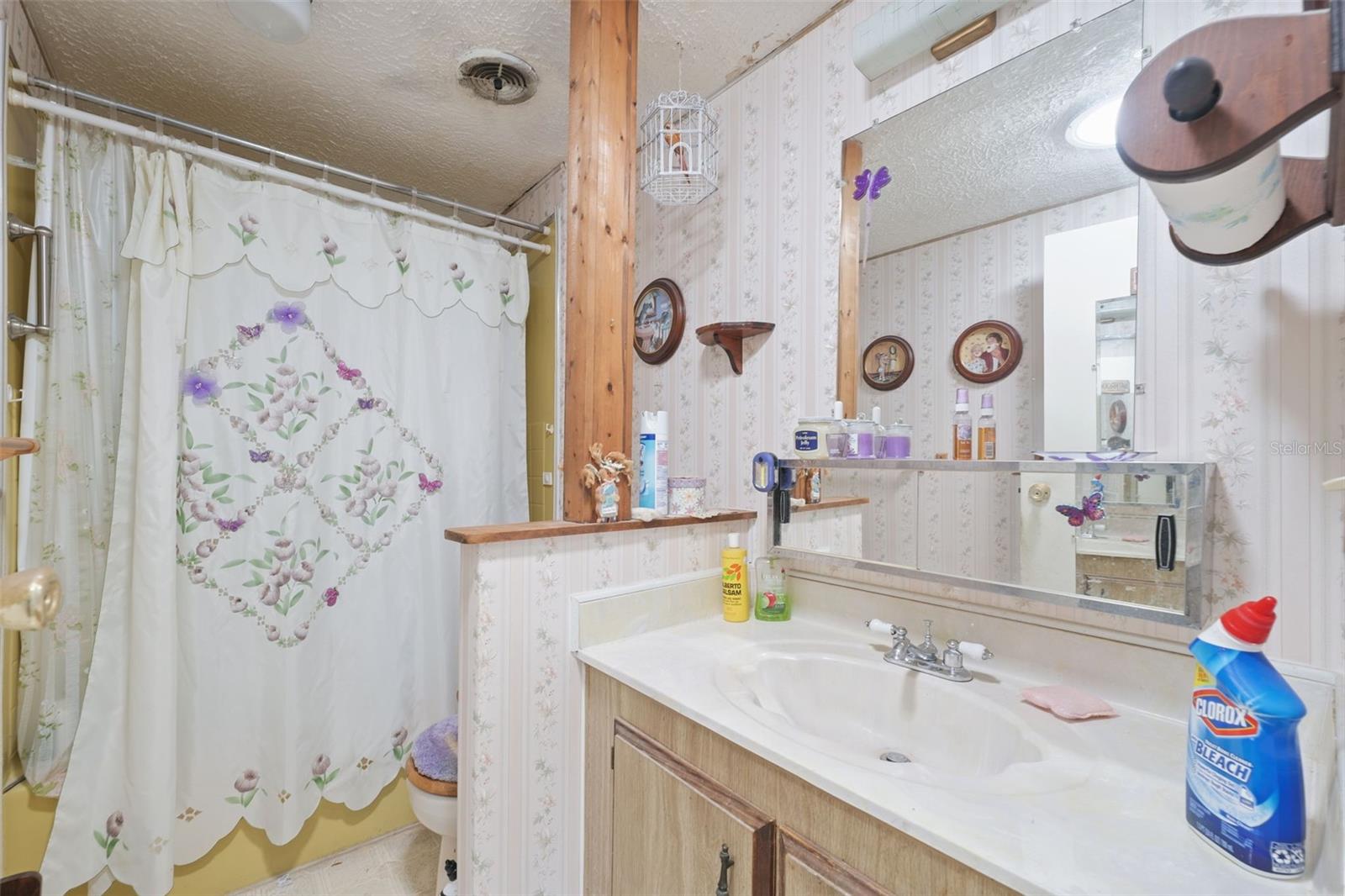 Bathroom 2
