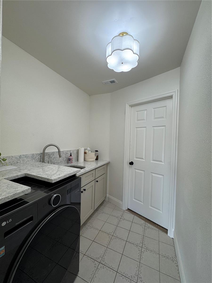 Washer/Dryer