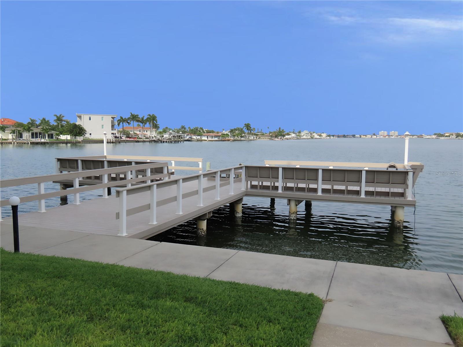 Community deck/dock area