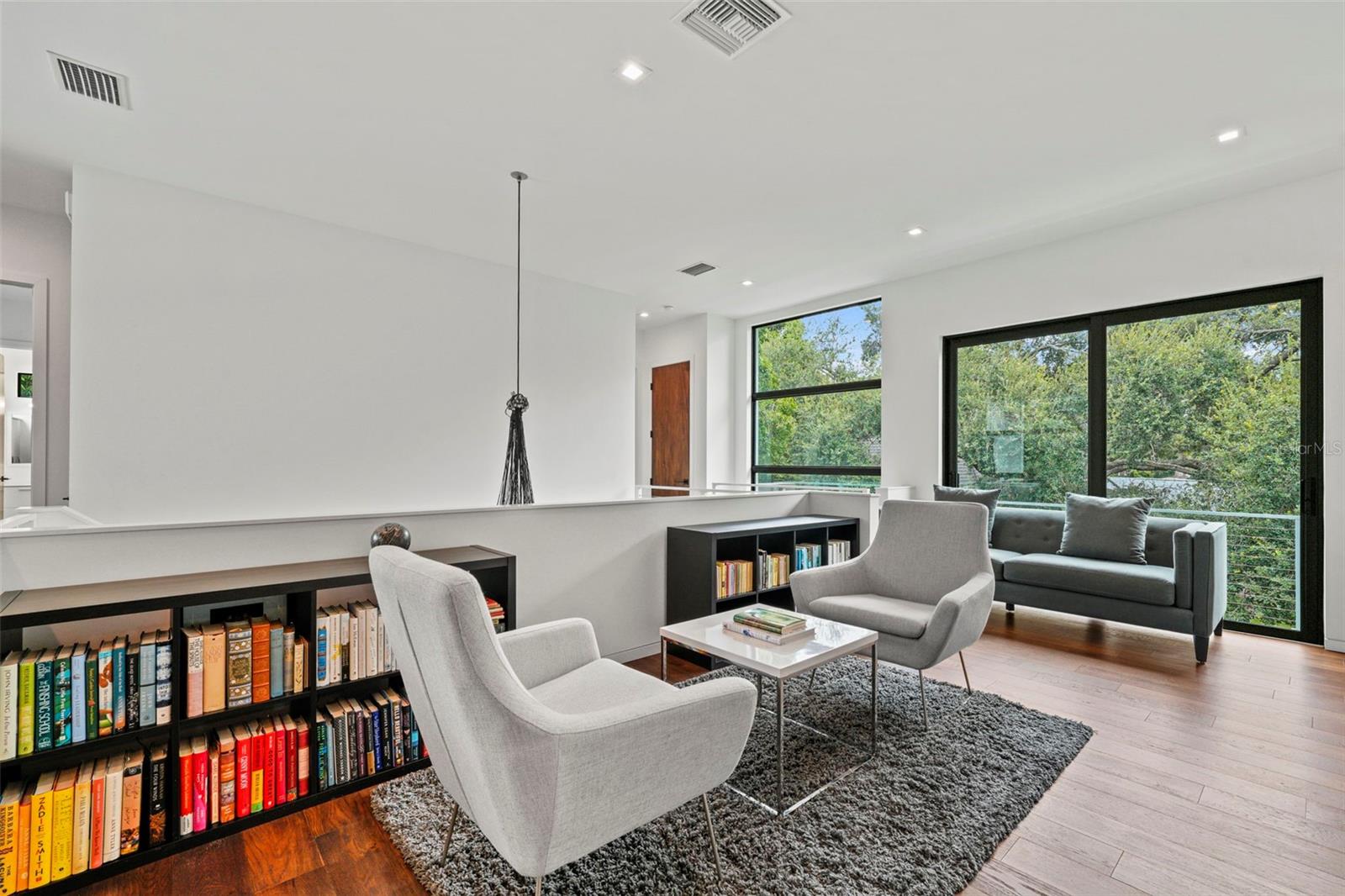 perfect for reading or catching up