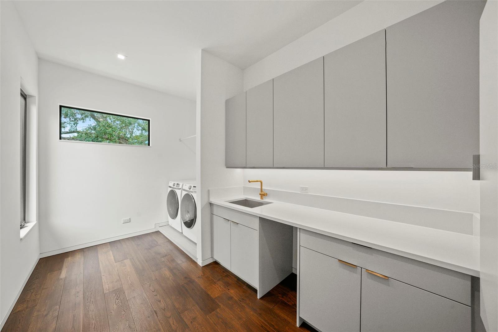 Fabulous laundry room