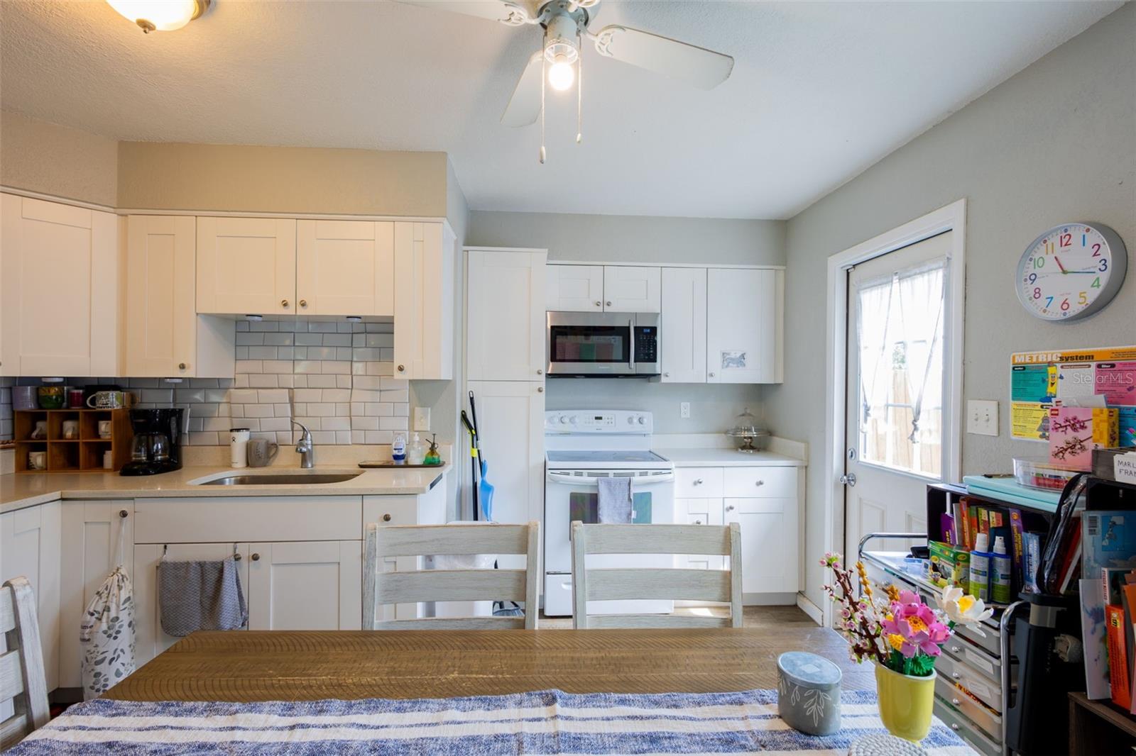 Ample amounts of cabinets