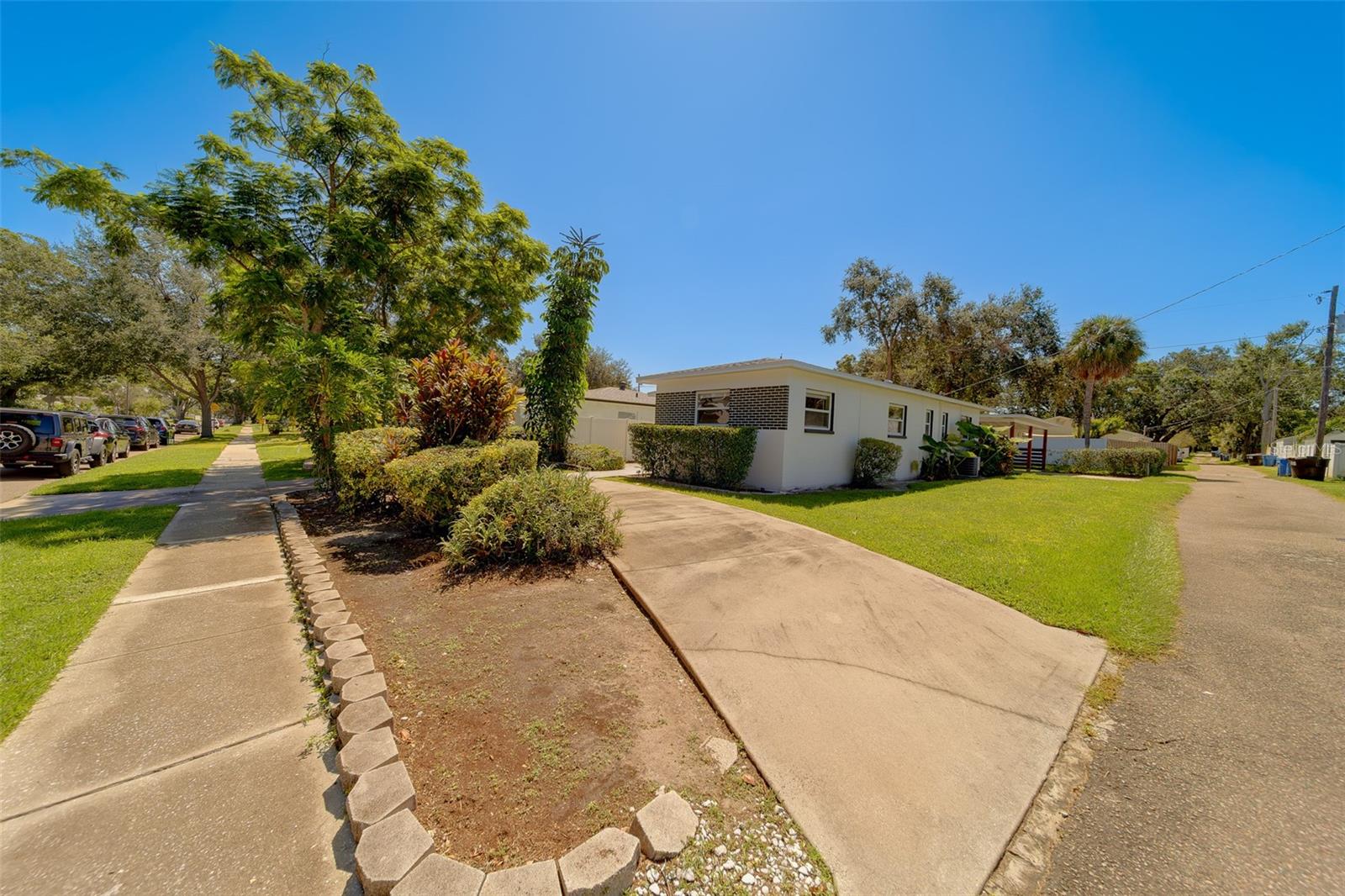 Sidewalks in Neighborhood