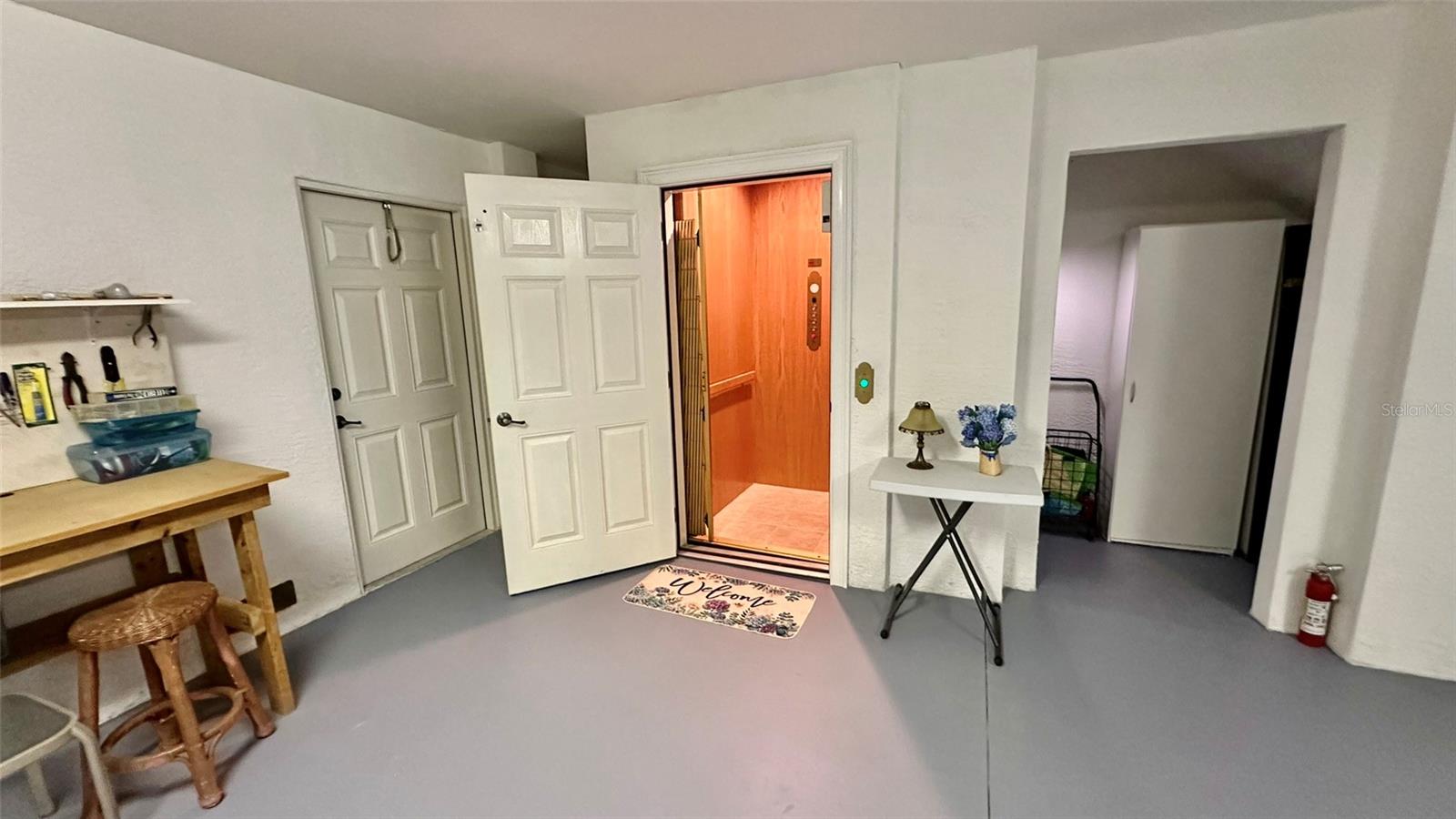 Garage