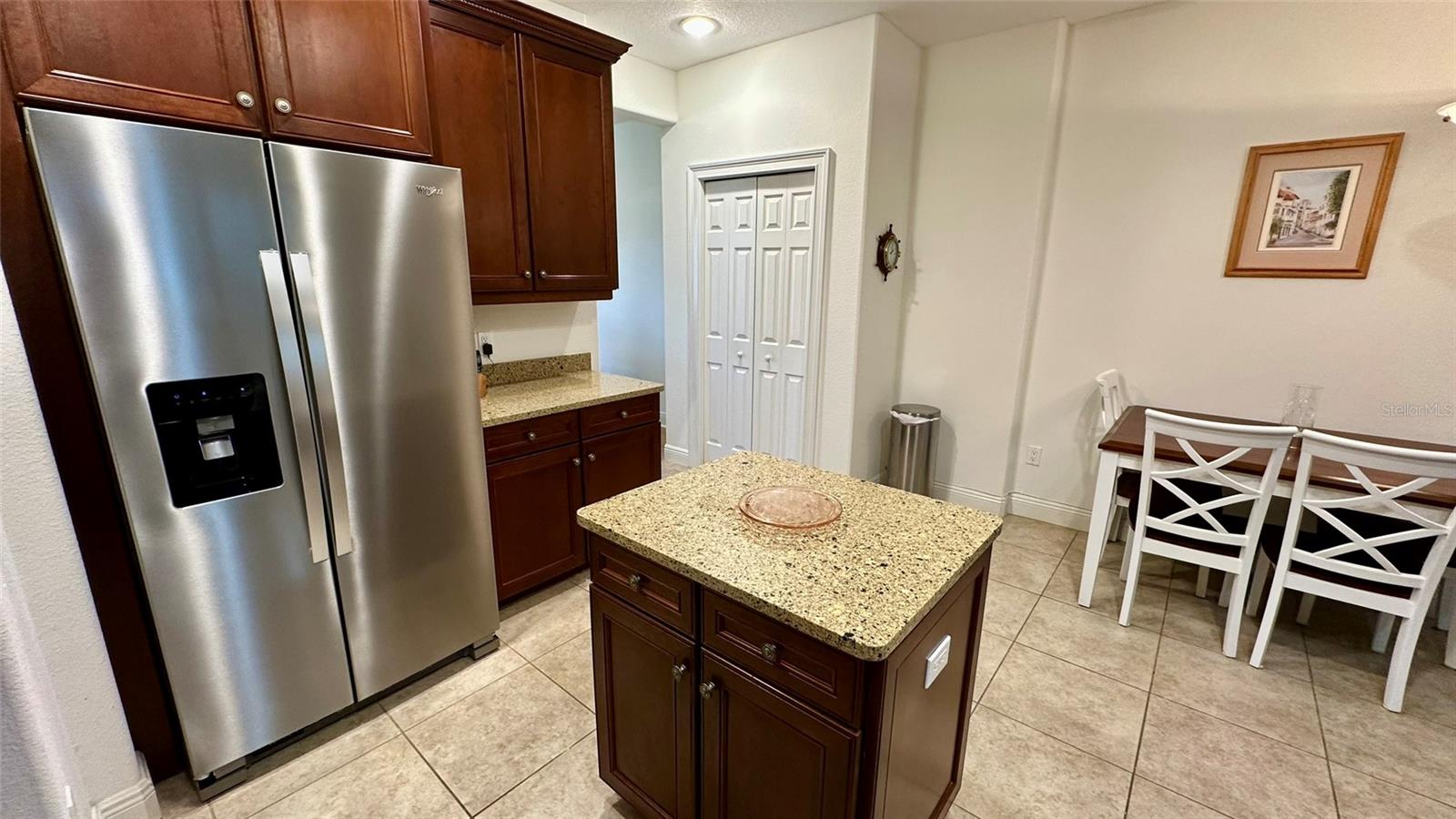 2nd Level Island Kitchen