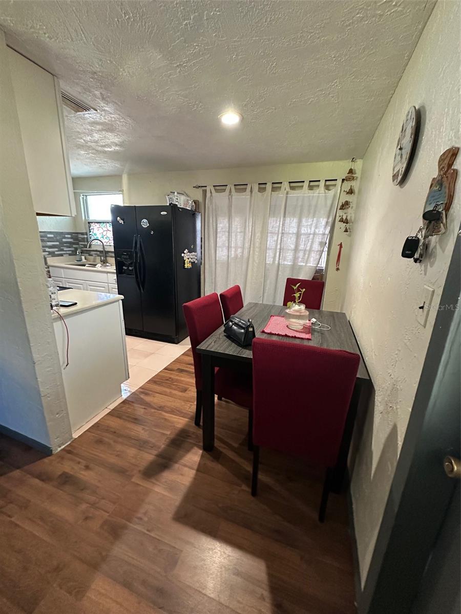 Living Room/Kitchen