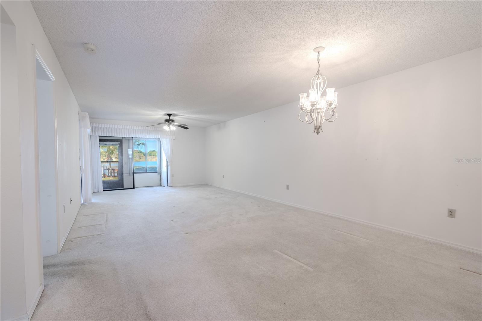 An open dining and living area designed for gatherings, ready to be tailored to your style.