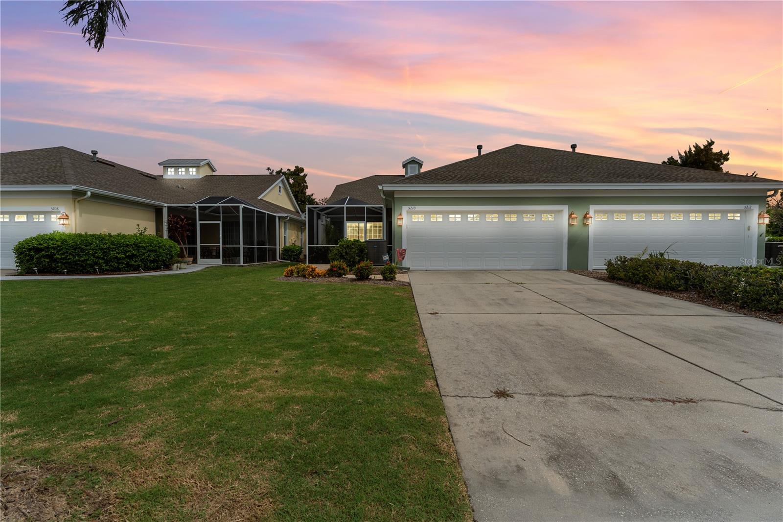 Back Exterior/Garage
