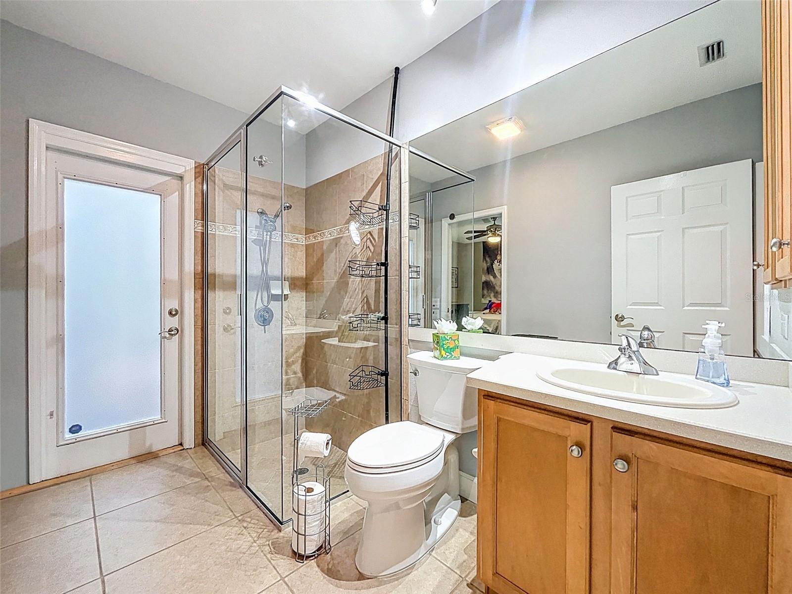 Bathroom between bedroom 3 & 4