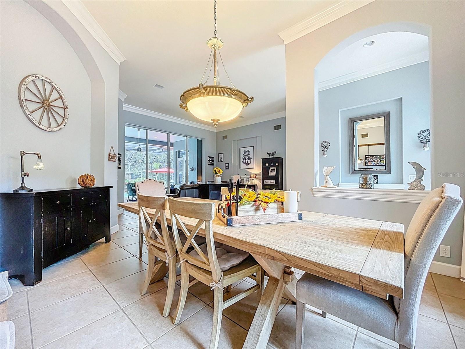 Formal Dining