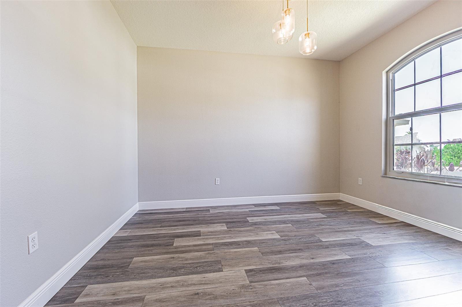 Dining room- front