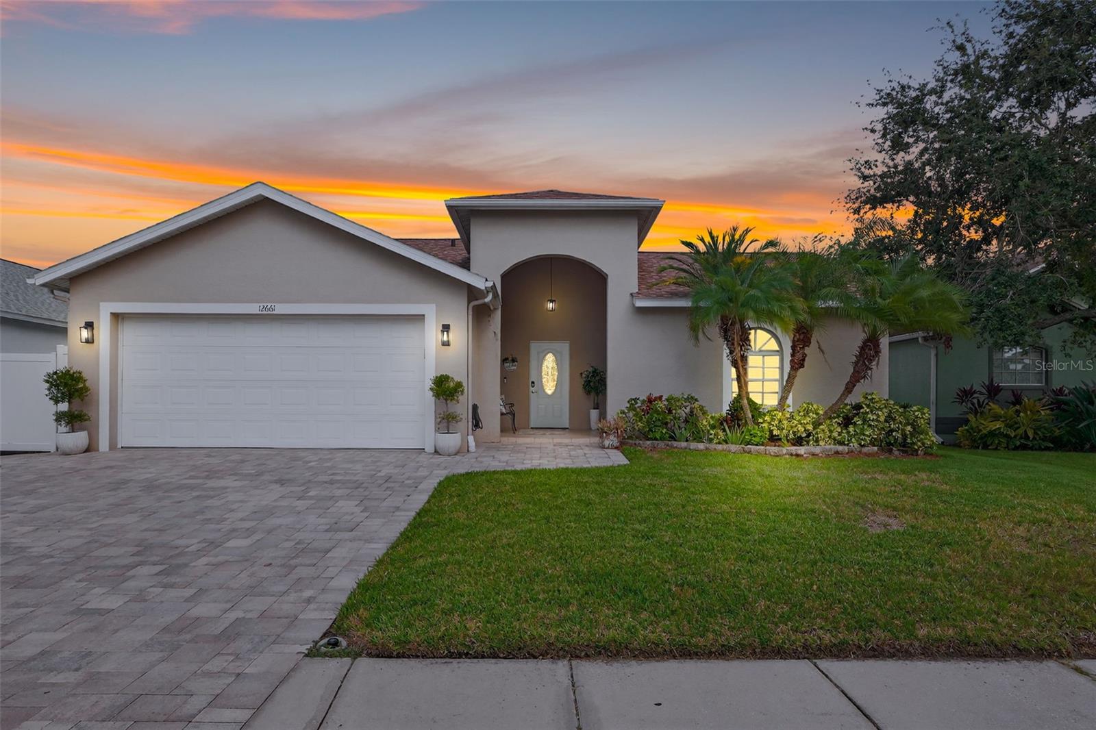 12661 Pineforest - Welcome Home!