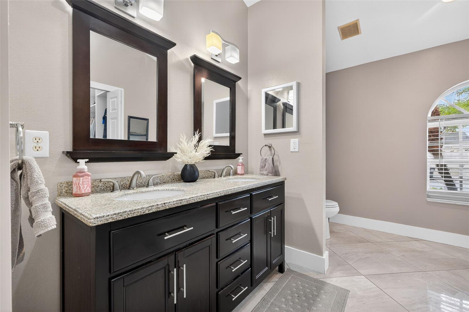 Ensuite Bath