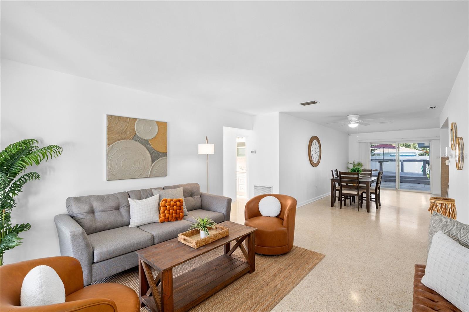 Living Room/Dining Room Combo