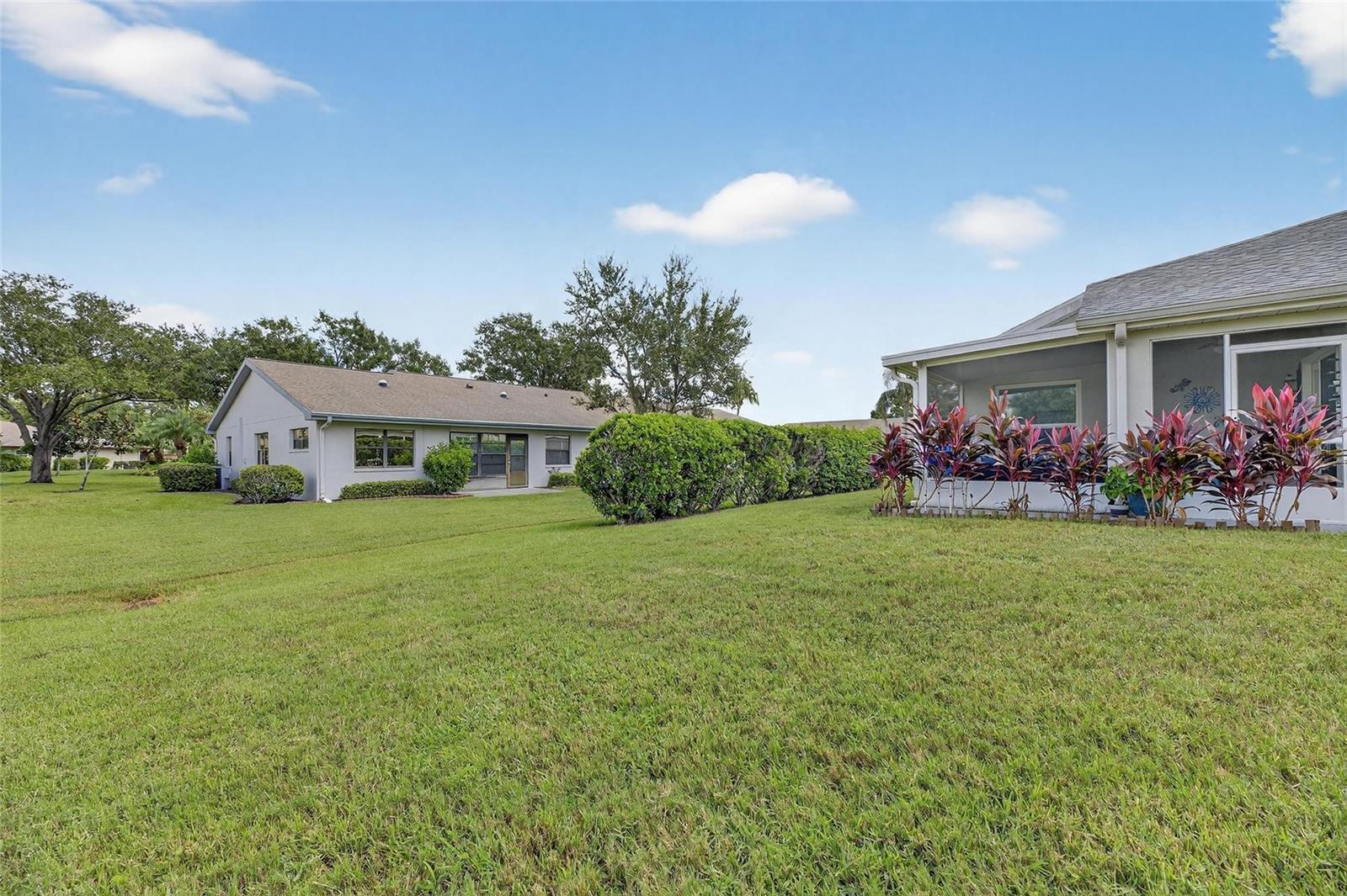 Large side yard