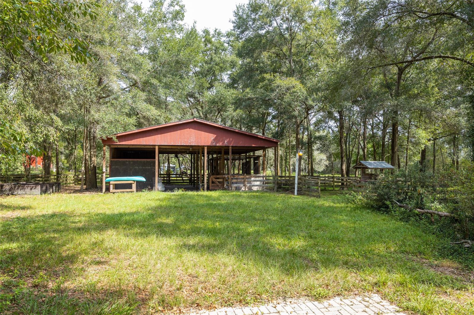 Barn /Horse Stable