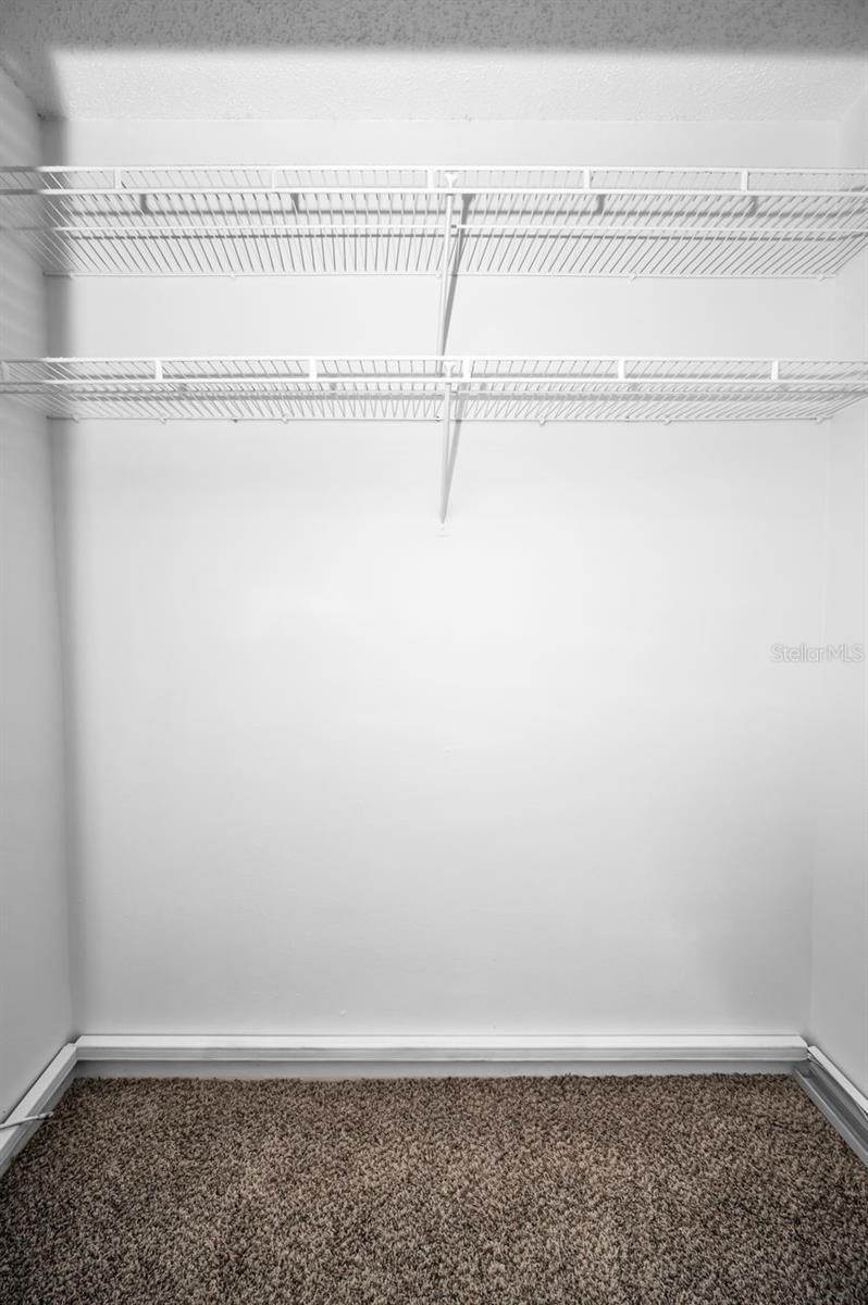 closet 1