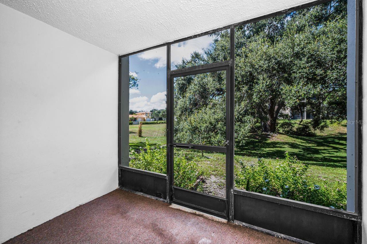 screened in lanai