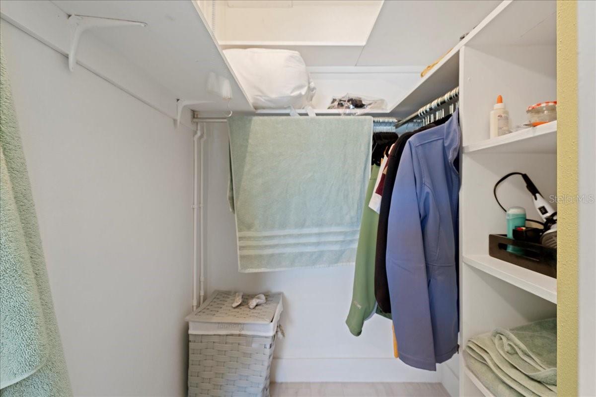 Bedroom large walk-in closet