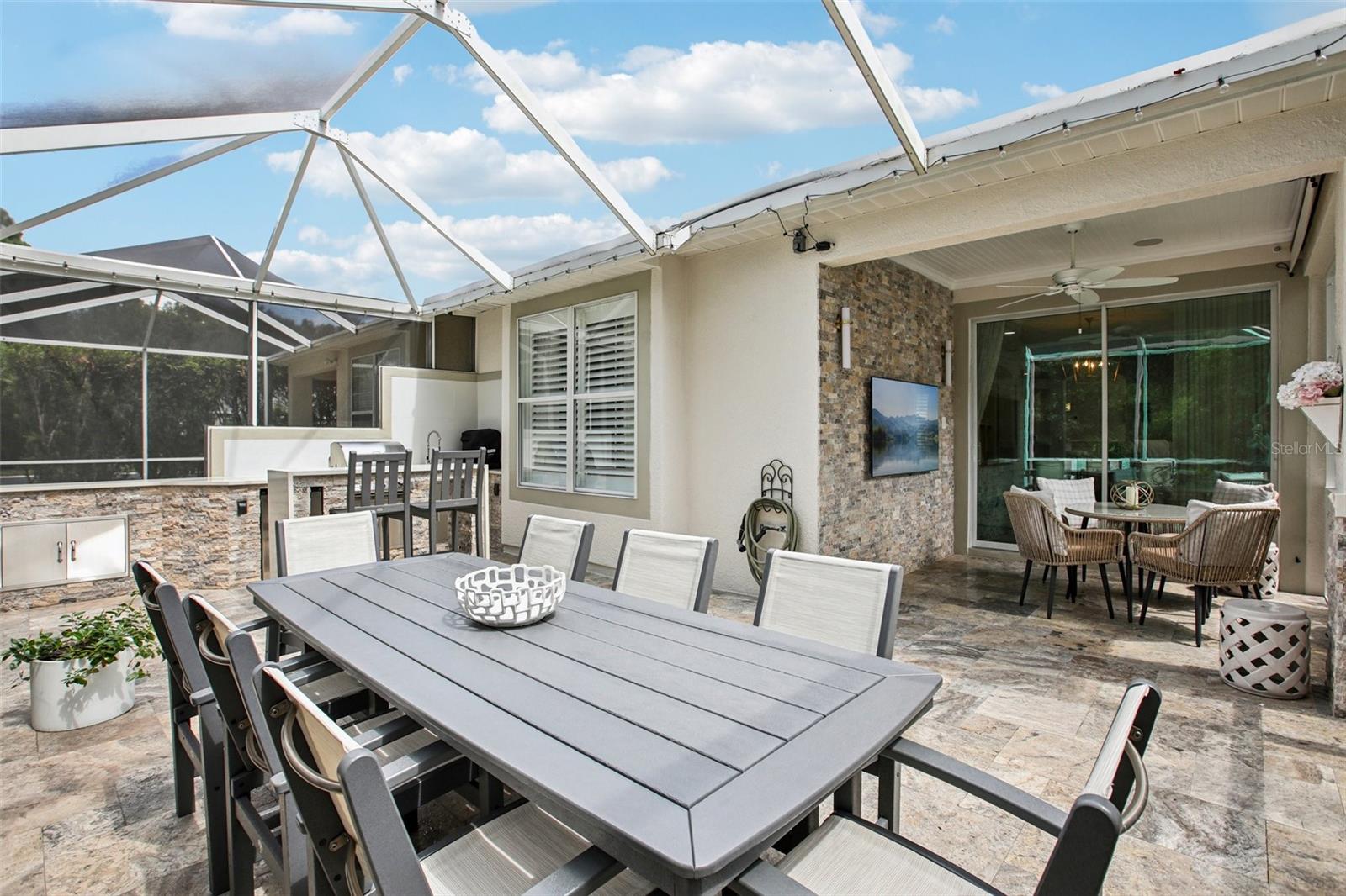 Outdoor entertaining space