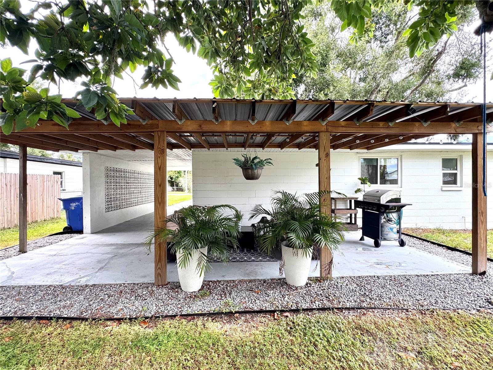 back cover patio
