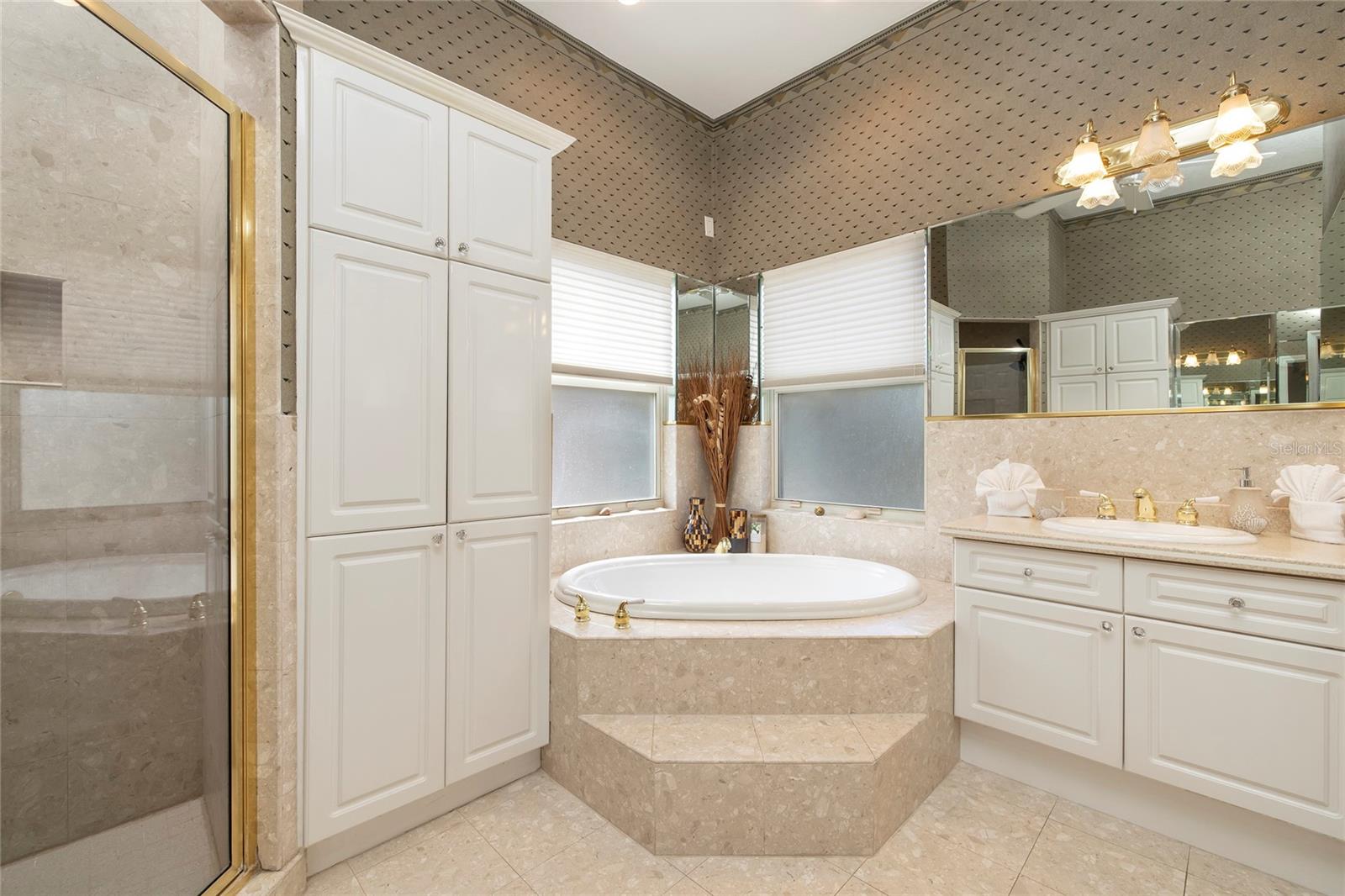 Main floor primary bathroom