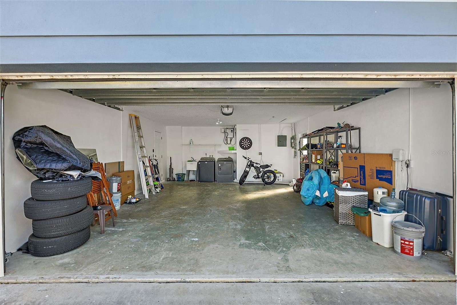 2 car garage with Washer/Dryer