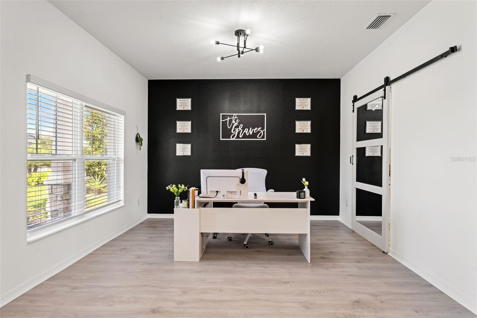 Office/Flex Space/Dining room