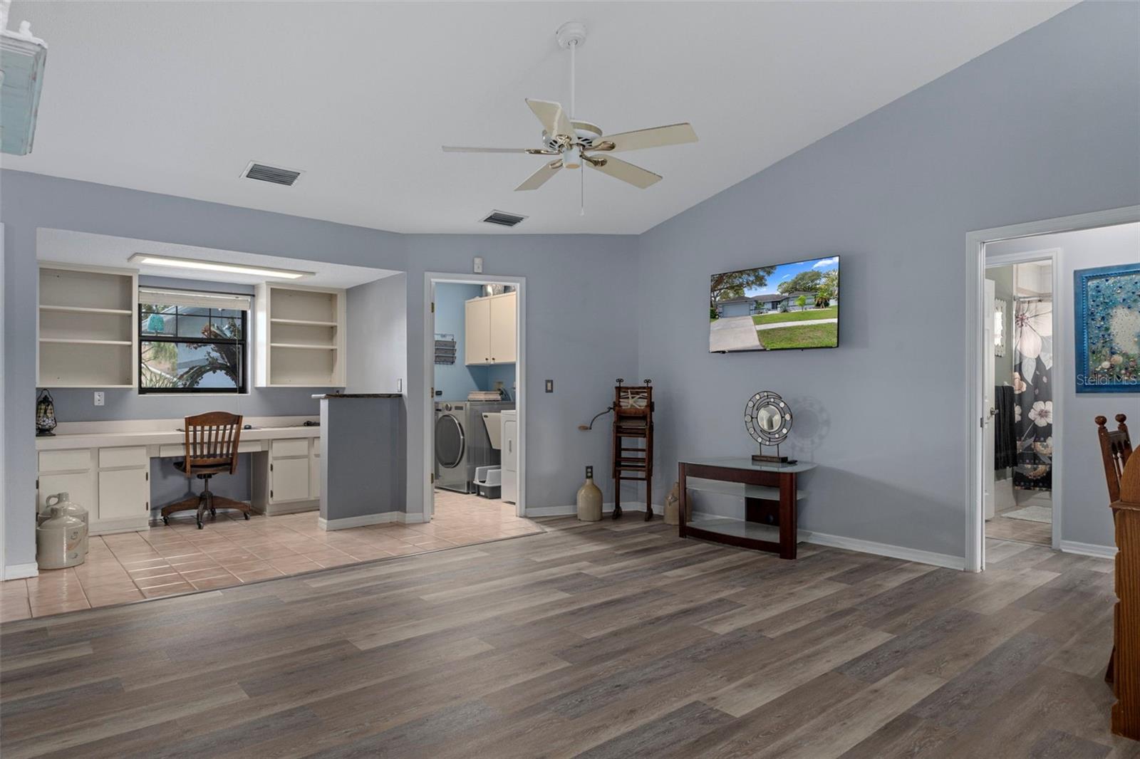he Family Room is very spacious