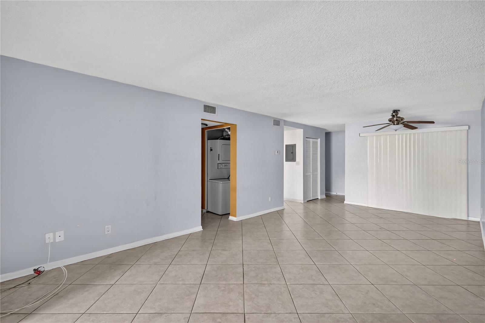 Living Room / Dining Room