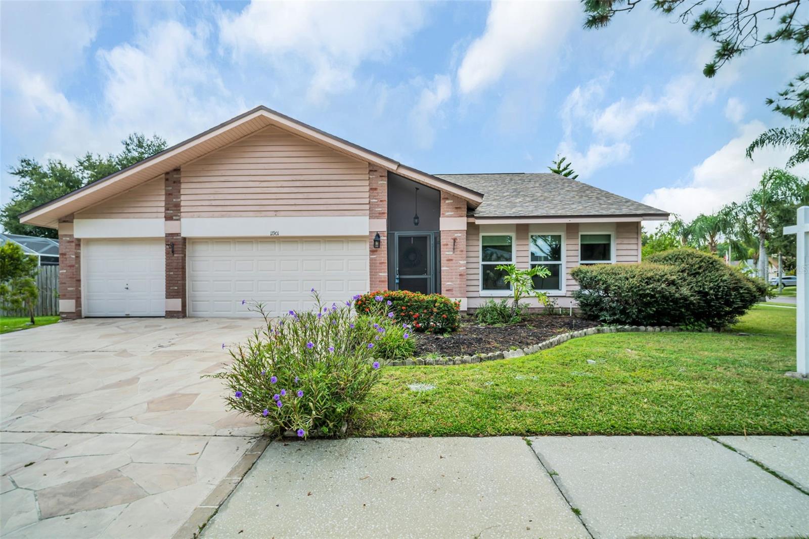 11901 Steppingstone