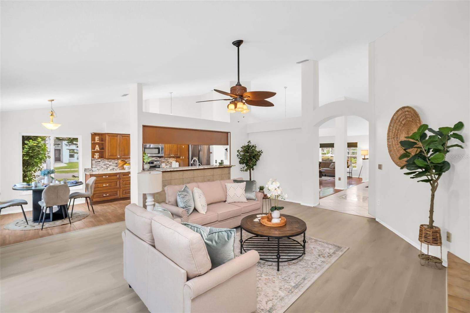 Spacious living room / dining room combo