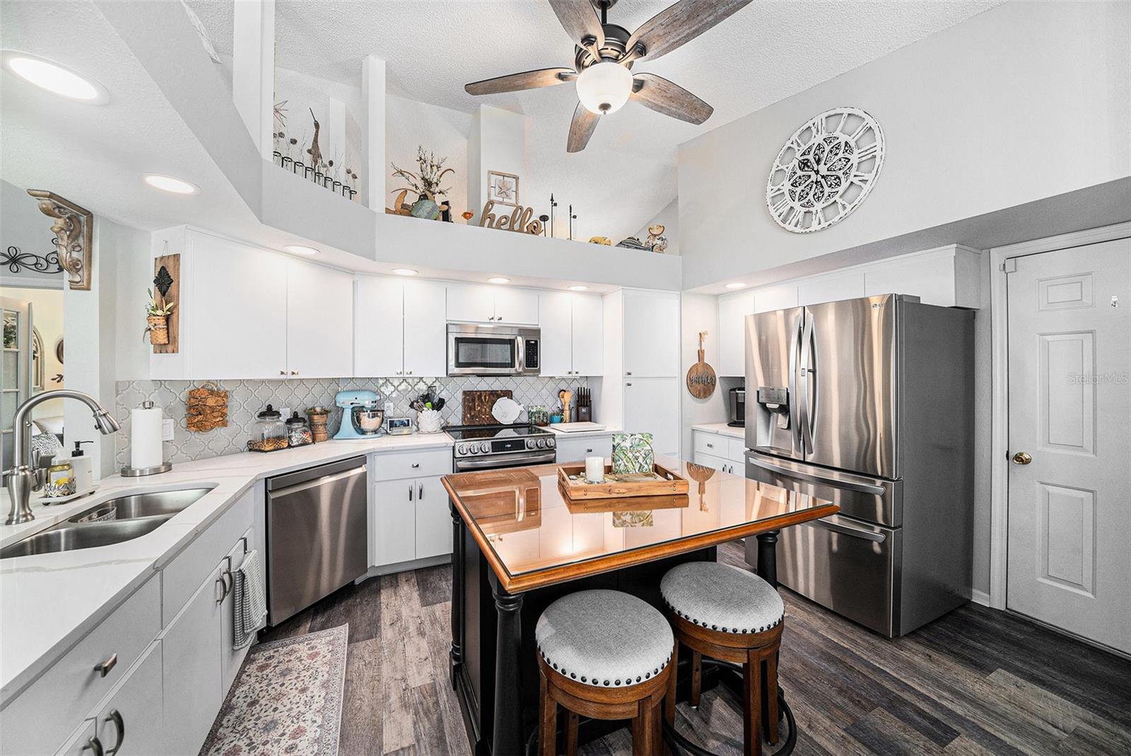 Newly Remodeled Kitchen