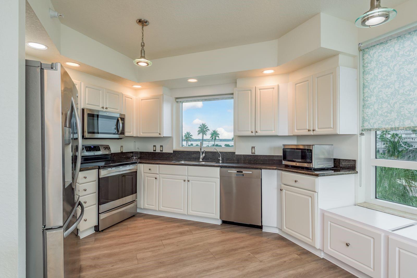 Spacious Kitchen