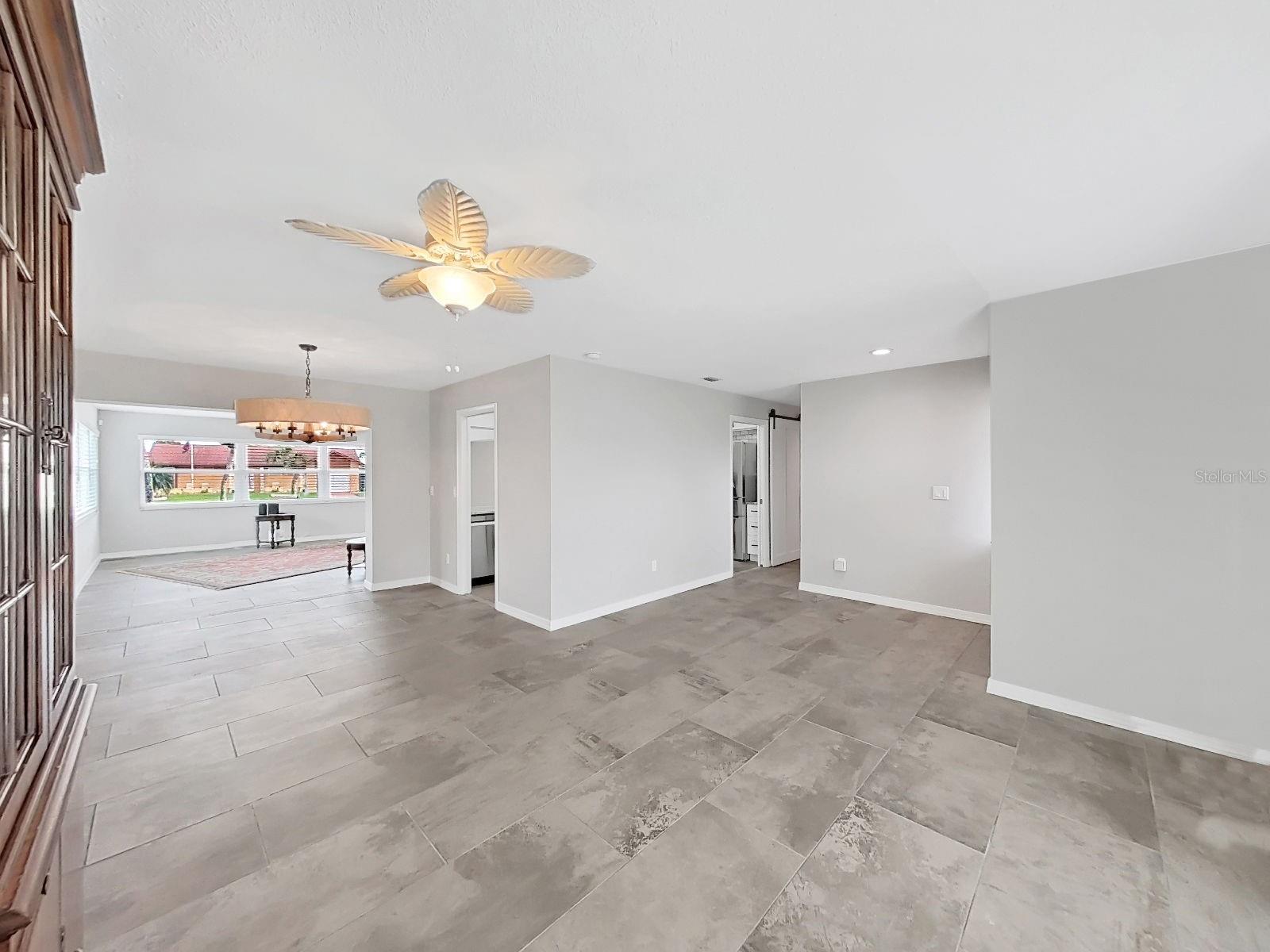 Living Room / Dining Room