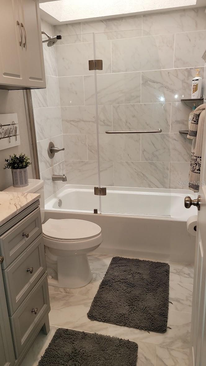 Upstairs bathroom