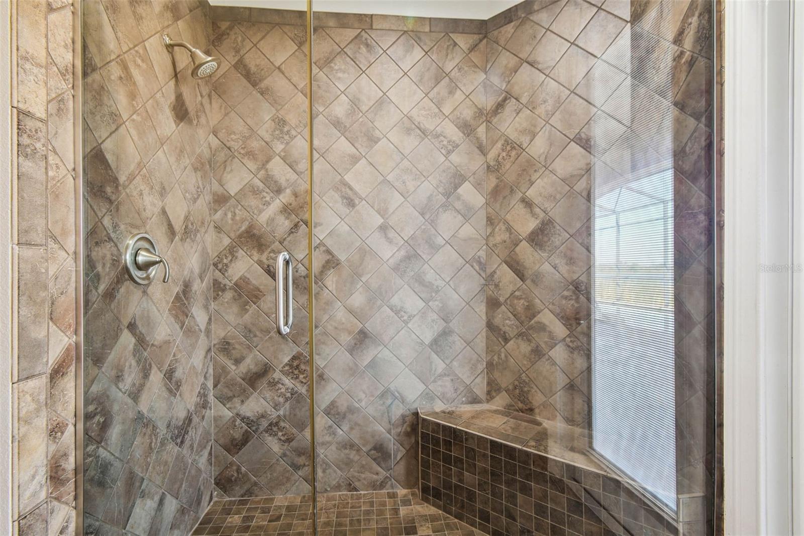 South Wing - Mesa Desert Sand Tile Shower
