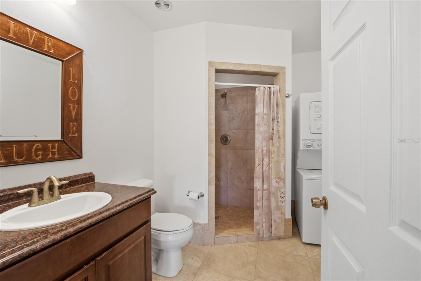 Barn - Guest Bathroom