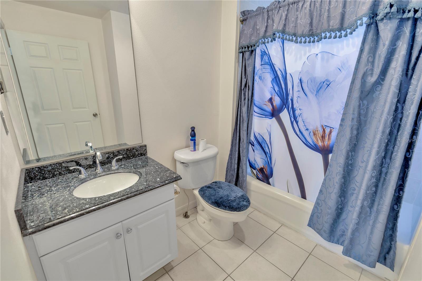 2nd floor bathroom