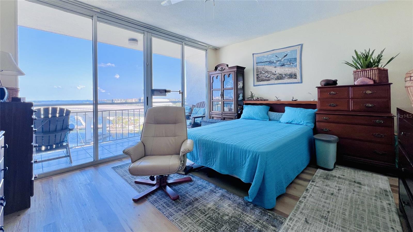 BEDROOM 2 WITH BALCONY