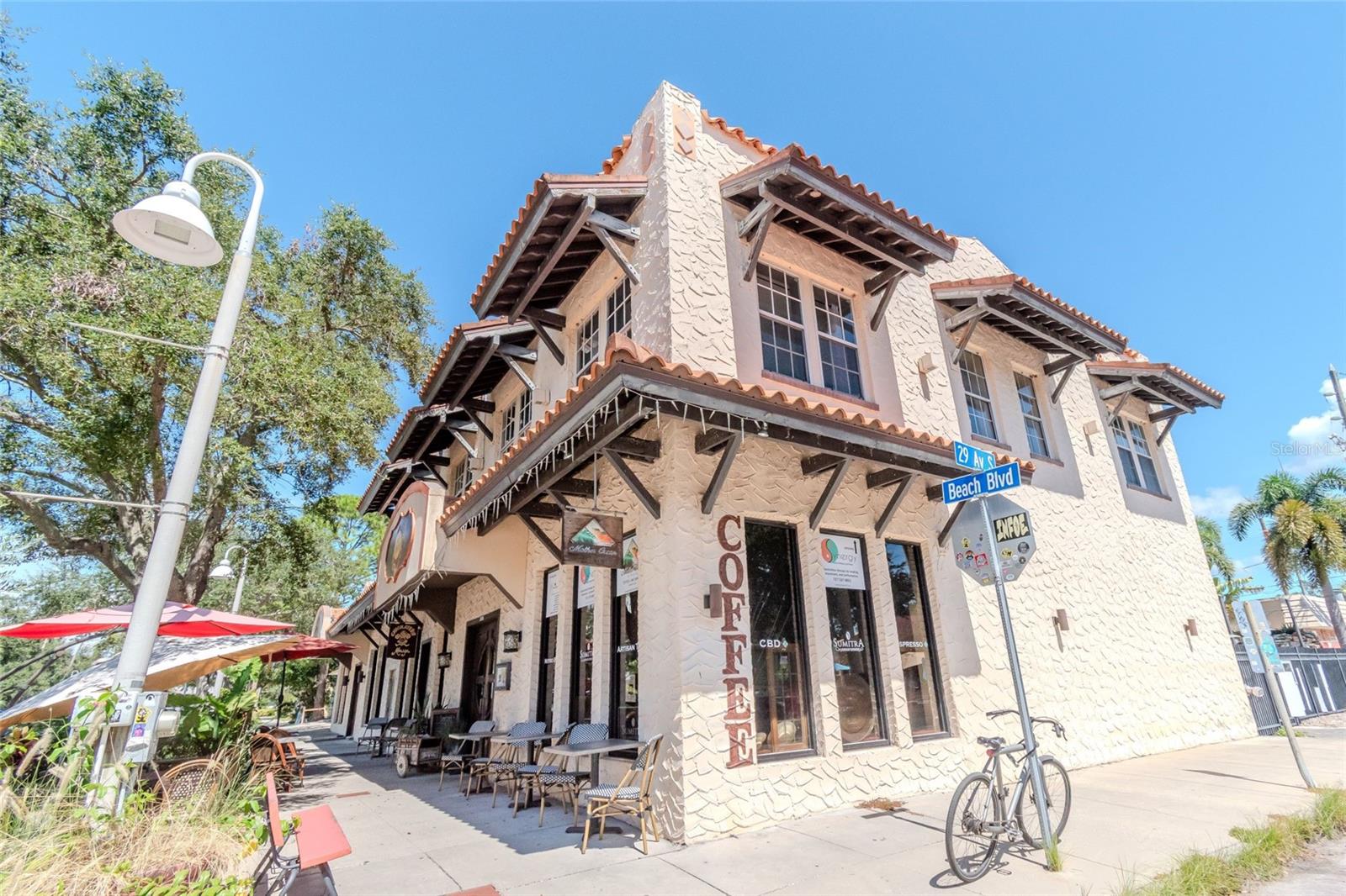SUMETRA COFFEE SHOP