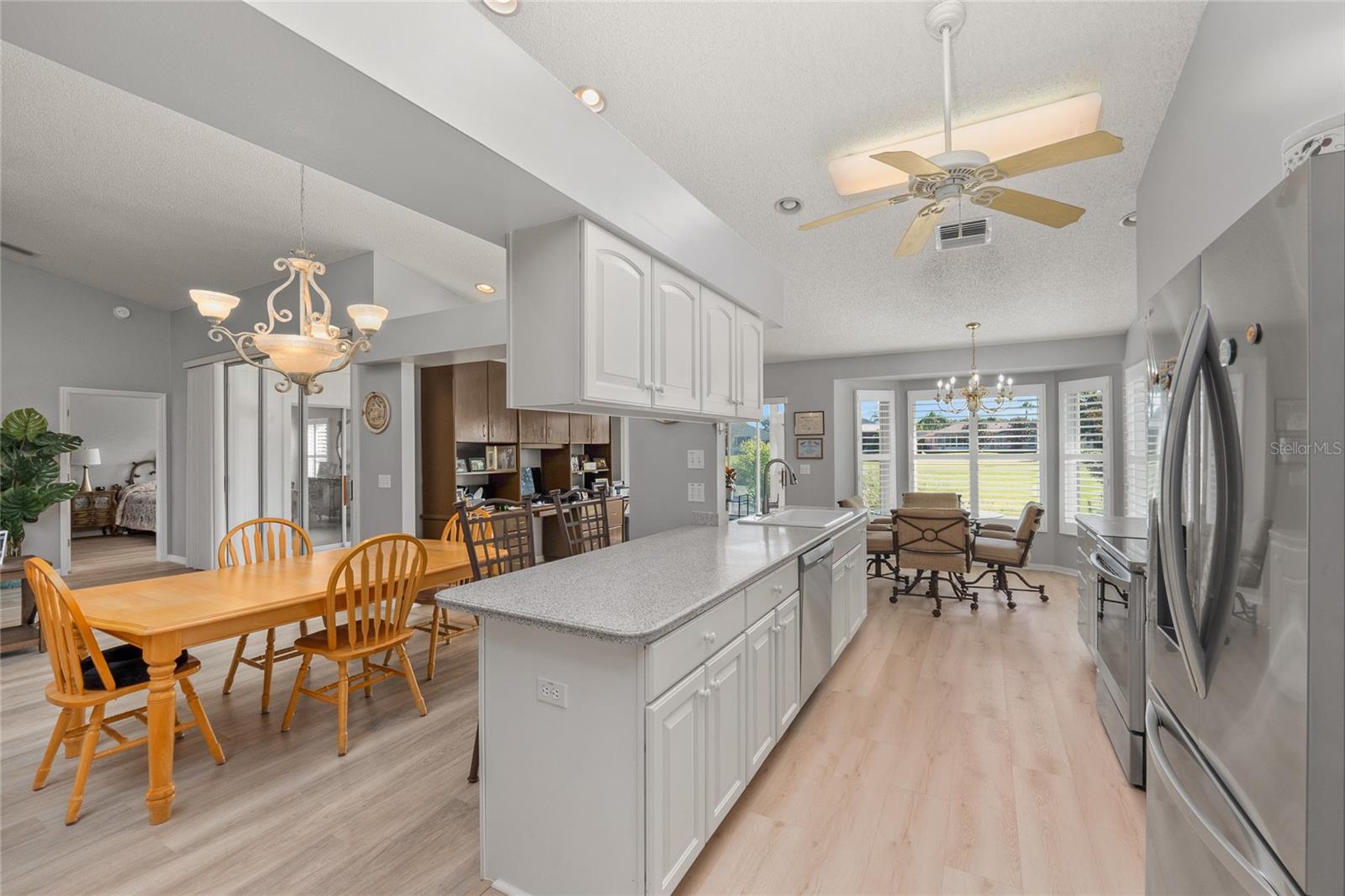 Open floorplan with lots of space to entertain friends and family