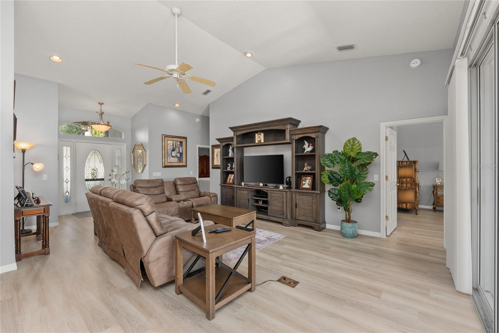 Open floorplan with Dining Living Room combination