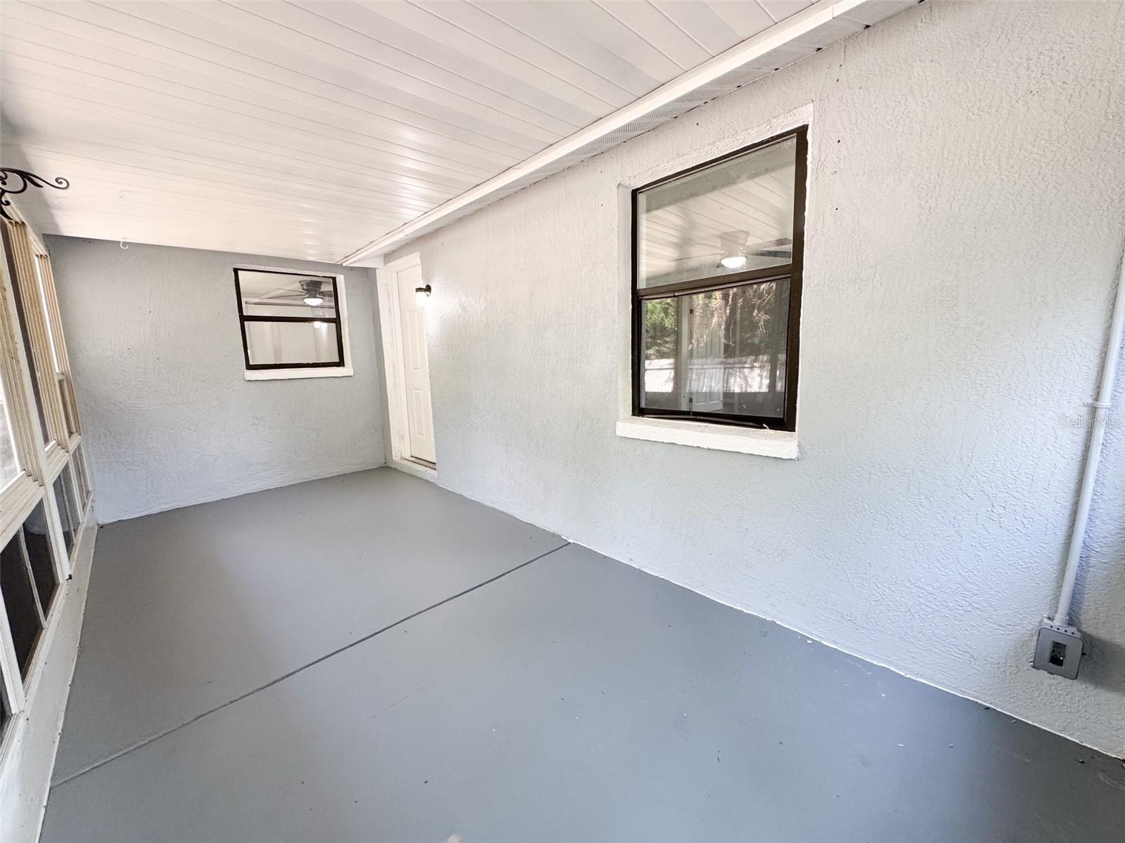 Screened Porch
