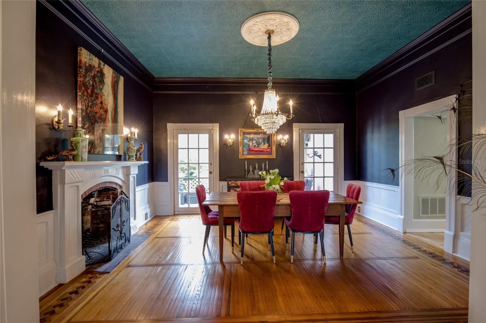 Pristine dining room