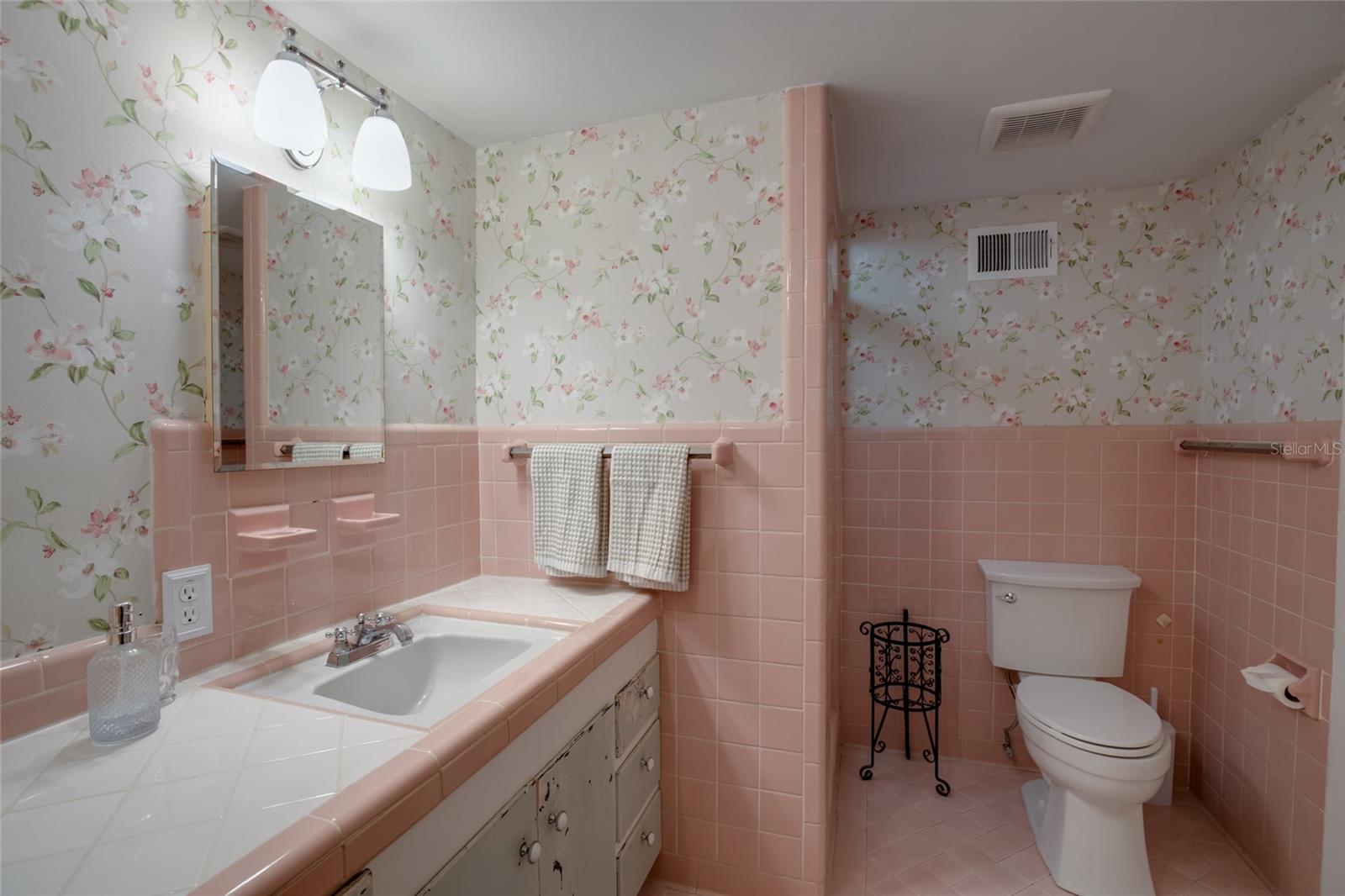 Office bath