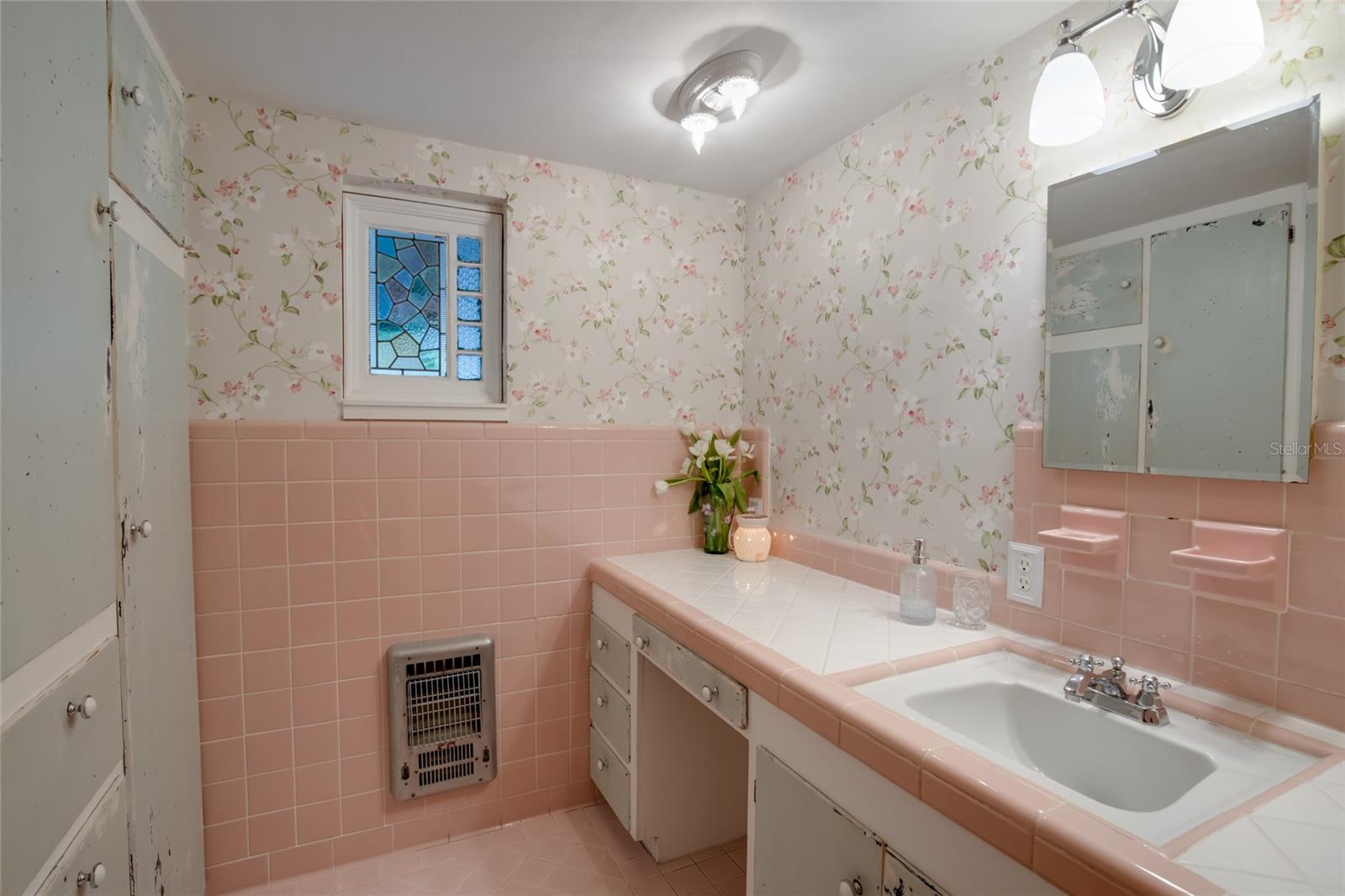 Office bath