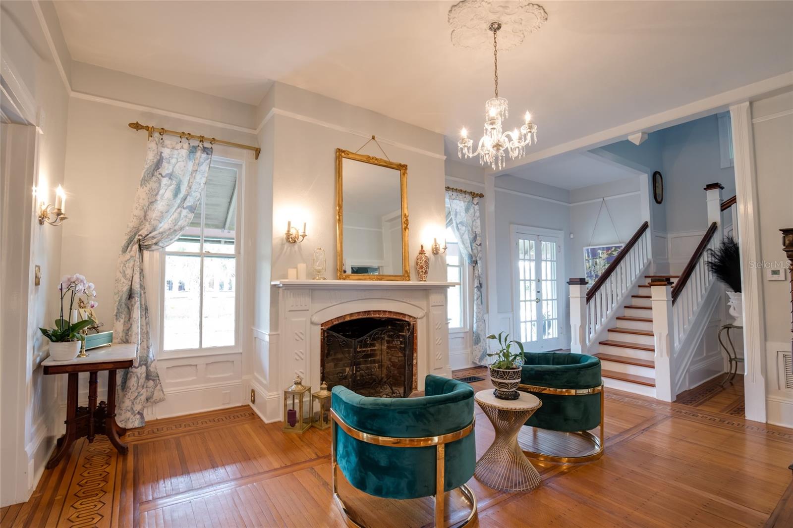 Elegant foyer