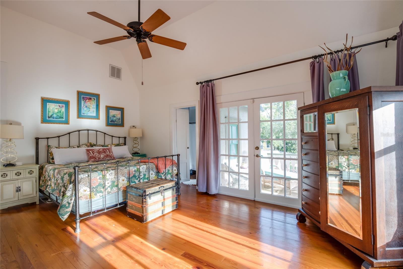 Exquisite primary bedroom