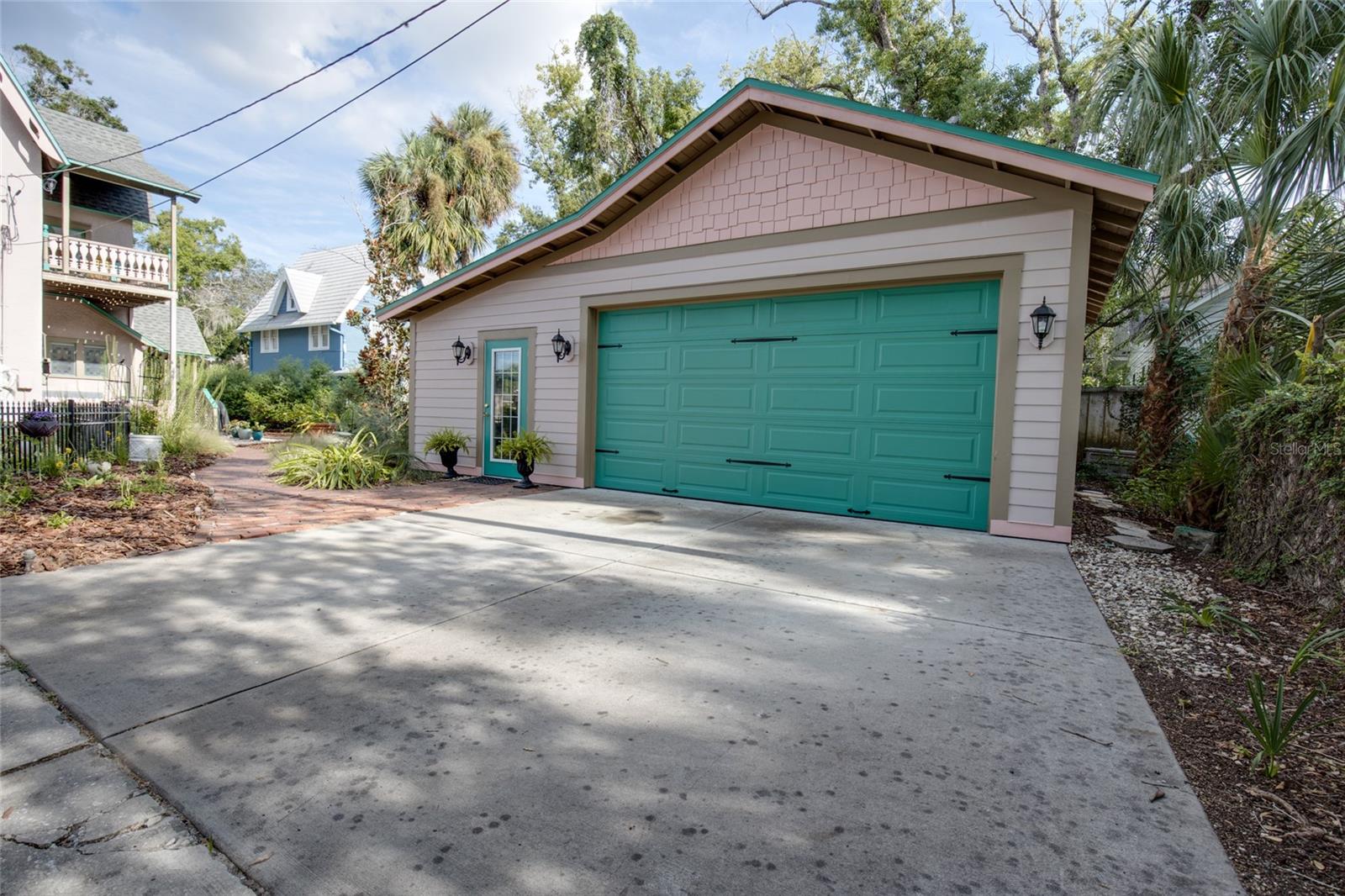 Detached garage with climate control workshop